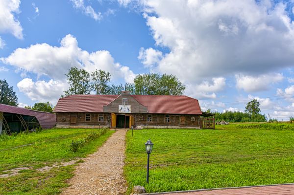 Barn Roofing Service in Owasso